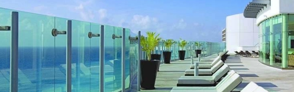Beach Palace Trendy. Chic. Unique.